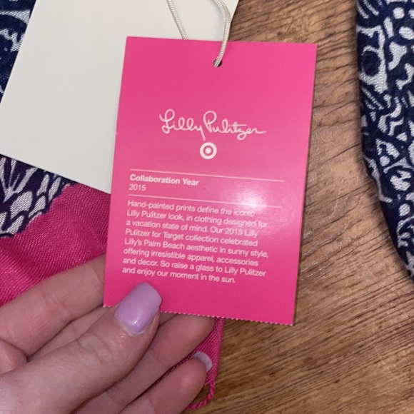 NWT Lilly Pulitzer for Target Upstream Fish Scarf - Picture 7 of 8